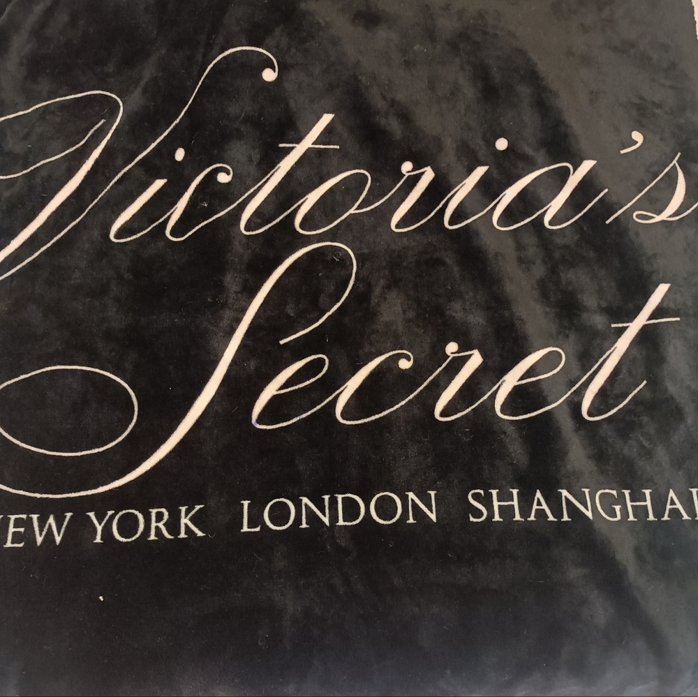 Victoria Secret Fleece Throw